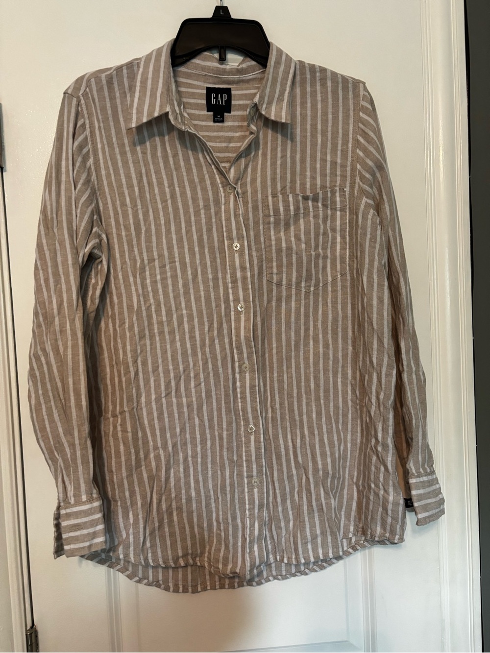 GAP Men's Beige & White Striped Button-Up Shirt Linen Rayon Blend Medium